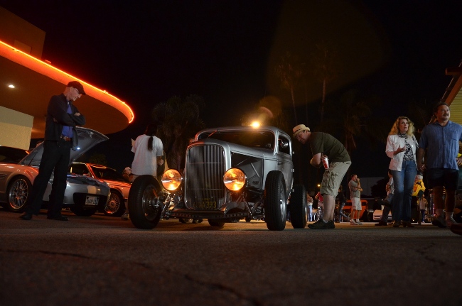 A coupe rolling into Bob's